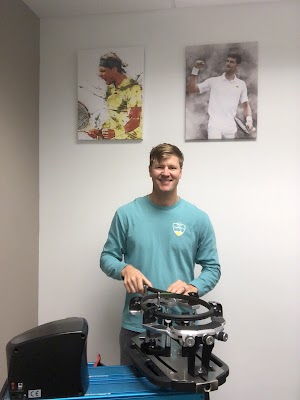 Frisco Tennis Stringing