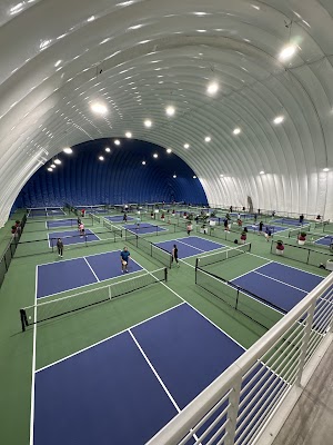 Le Dome by Lucky Shots Pickleball