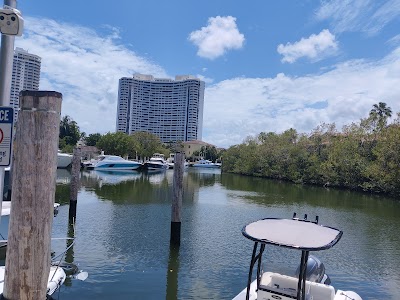 Williams Island Tennis Shop